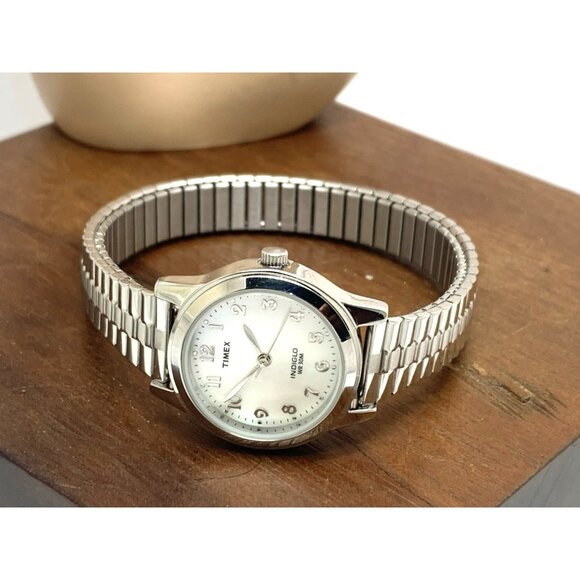 Timex Women's Watch TW2W14300 Indiglo Quartz Mother of Pearl Dial Expansion Band - Picture 8 of 14